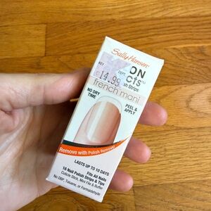 NWT French Mani Nail Strips - Cream